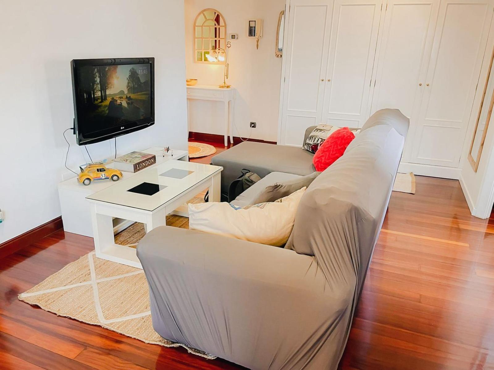 Apartamento Centro De Vigo, Garaje Y Vistas Ria Екстериор снимка